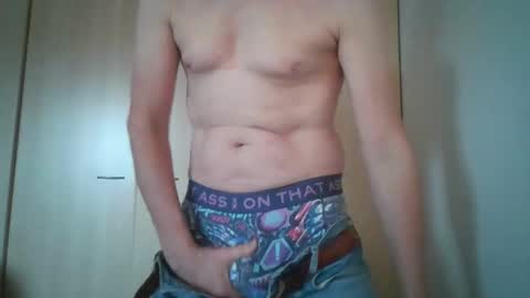 Snapshot of tigerjow941808 chatting on 10-31-25, 03:13 tigerjow941808 online show from 10-31-25, 03:13