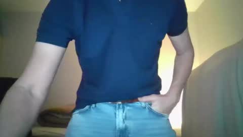 Snapshot of tigerjow941808 chatting on 11-16-25, 09:42 tigerjow941808 online show from 11-16-25, 09:42