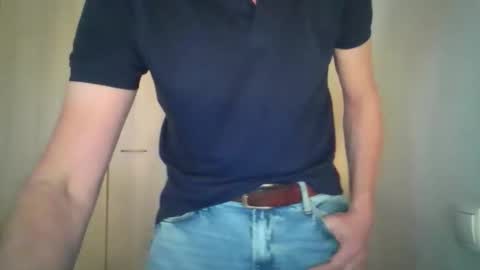 Snapshot of tigerjow941808 chatting on 11-19-25, 03:01 tigerjow941808 online show from 11-19-25, 03:01