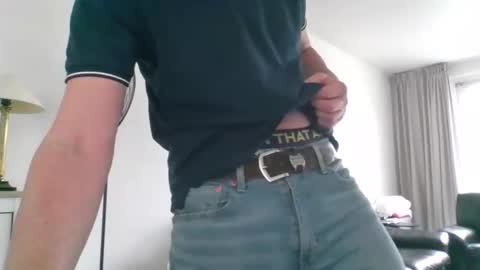 Snapshot of tigerjow941808 chatting on 02-13-26, 09:49 tigerjow941808 online show from 02-13-26, 09:49