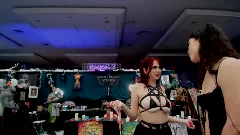 Snapshot of tiggerrosey chatting on 02-01-25, 11:06   All my Links online show from 02-01-25, 11:06