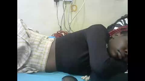 tight_pussie online show from 10-10-25, 09:52