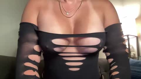 CaliforniaGoddess online show from 09-10-25, 08:47