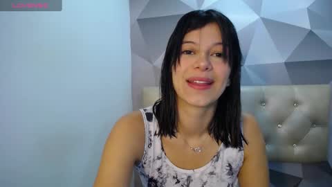 Snapshot of tightpussy_lover chatting on 02-20-25, 11:09 Catalina online show from 02-20-25, 11:09