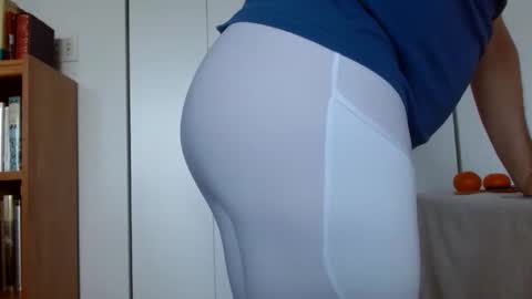 Tightshortsspank online show from 02-11-25, 07:38