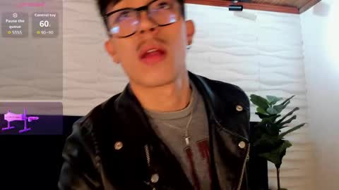 Tim Fox online show from 11-03-25, 12:06