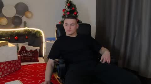 Snapshot of tim_mart chatting on 12-24-24, 11:00 ask me online show from 12-24-24, 11:00