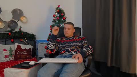 Snapshot of tim_mart chatting on 12-27-24, 10:37 ask me online show from 12-27-24, 10:37