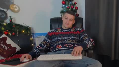 Snapshot of tim_mart chatting on 12-28-24, 05:35 ask me online show from 12-28-24, 05:35