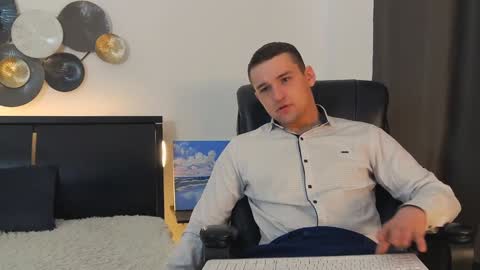 Snapshot of tim_mart chatting on 01-12-25, 07:21 ask me online show from 01-12-25, 07:21