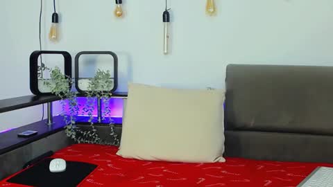 Snapshot of tim_mart chatting on 01-17-25, 10:56 ask me online show from 01-17-25, 10:56