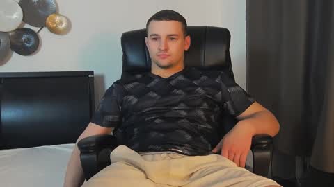 Snapshot of tim_mart chatting on 02-01-25, 07:36 ask me online show from 02-01-25, 07:36