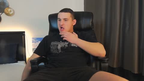 Snapshot of tim_mart chatting on 02-03-25, 01:09 ask me online show from 02-03-25, 01:09