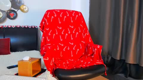 Snapshot of tim_mart chatting on 02-10-25, 07:15 ask me online show from 02-10-25, 07:15