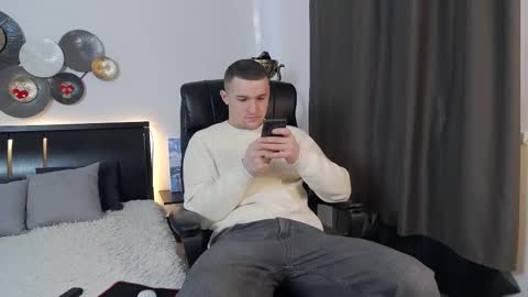 Snapshot of tim_mart chatting on 02-21-25, 07:45 ask me online show from 02-21-25, 07:45