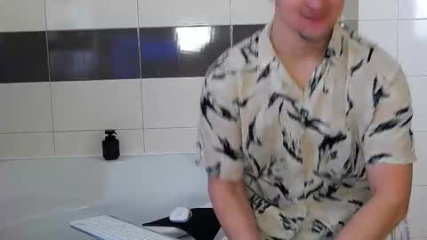 Snapshot of tim_mart chatting on 03-06-25, 07:14 ask me online show from 03-06-25, 07:14