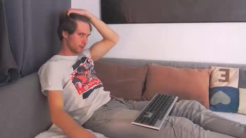 Snapshot of tim_mart chatting on 11-25-25, 05:57 ask me online show from 11-25-25, 05:57