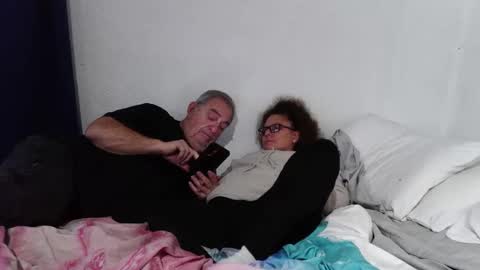 Snapshot of timamanda chatting on 10-30-25, 07:47 Tim Amanda online show from 10-30-25, 07:47