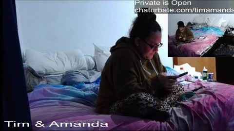 Snapshot of timamanda chatting on 11-20-25, 06:29 Tim Amanda online show from 11-20-25, 06:29