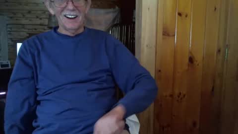 Snapshot of timcassforyou chatting on 11-17-25, 08:25 timcassforyou online show from 11-17-25, 08:25