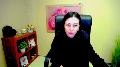 Luisa online show from 01-02-25, 09:00