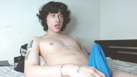 Snapshot of timmyhotmilk chatting on 03-07-25, 11:07 timmy independent model help me reach 50 thumbs up pls online show from 03-07-25, 11:07