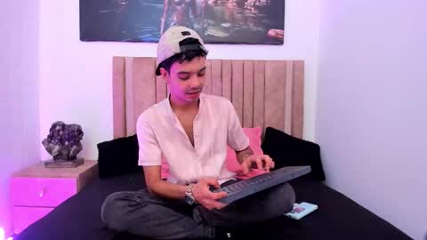 Evans  online show from 11-15-25, 09:21