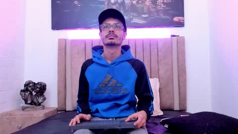 Evans  online show from 01-07-26, 03:53