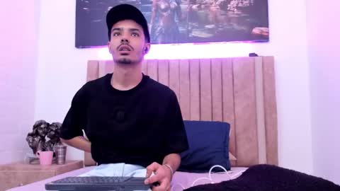 Evans  online show from 01-09-26, 04:59