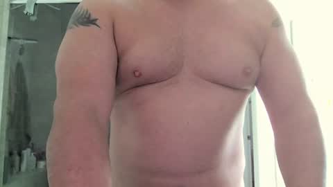 Snapshot of timrodd0071 chatting on 10-21-25, 02:18 timrodd0071 online show from 10-21-25, 02:18