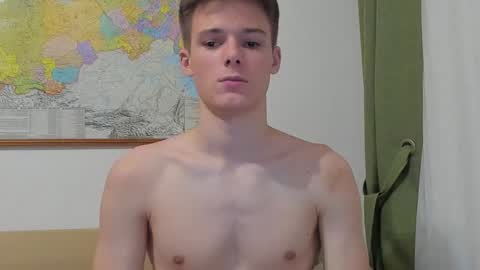 Snapshot of timytwinkboy chatting on 12-11-24, 01:39 Tim online show from 12-11-24, 01:39