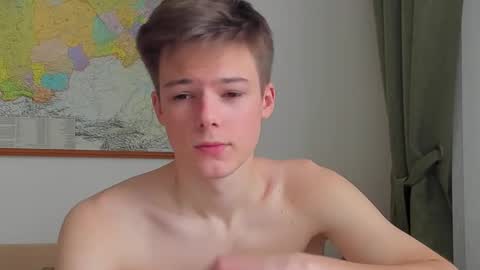 Snapshot of timytwinkboy chatting on 03-11-25, 01:12 Tim online show from 03-11-25, 01:12