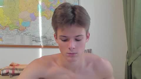 Snapshot of timytwinkboy chatting on 09-09-25, 02:16 Tim online show from 09-09-25, 02:16