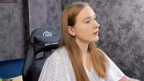 Snapshot of tina_hicks chatting on 02-07-26, 09:24 Stella online show from 02-07-26, 09:24