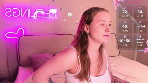 Snapshot of tina_hicks chatting on 02-23-26, 09:28 Stella online show from 02-23-26, 09:28