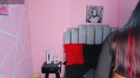 Tina noa online show from 02-12-25, 03:40