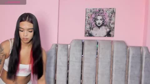 Tina noa online show from 02-23-25, 03:24