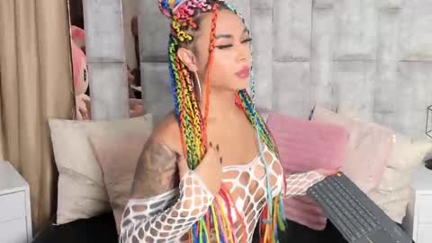 Tina noa online show from 10-10-25, 12:59