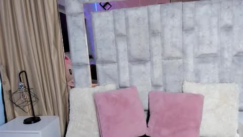 Tina noa online show from 10-21-25, 11:44