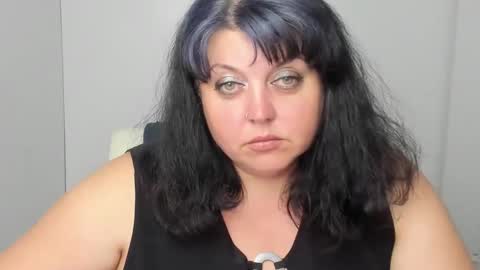 Tina online show from 09-16-25, 11:00