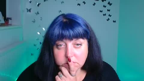 Tina online show from 10-03-25, 11:07