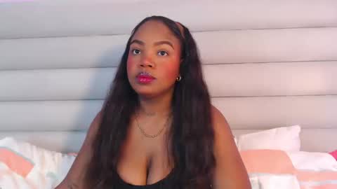 Snapshot of tinabliss chatting on 09-10-25, 02:06 Tina Bliss online show from 09-10-25, 02:06