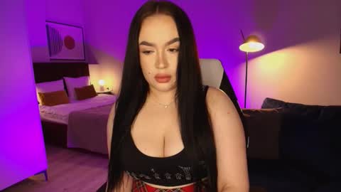 hi im curvy babyface girlie Tina online show from 02-25-26, 08:02