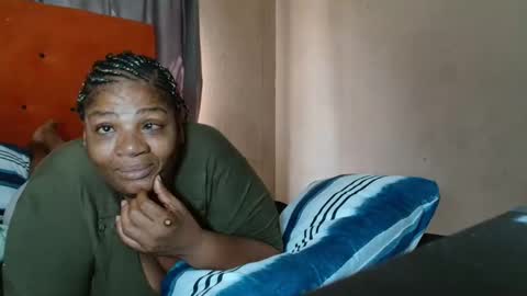 tinagiant online show from 01-15-26, 11:48