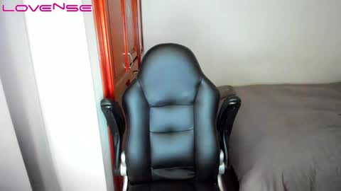 Tina online show from 11-26-25, 08:10