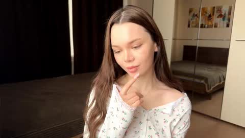 Tina online show from 03-06-26, 07:05