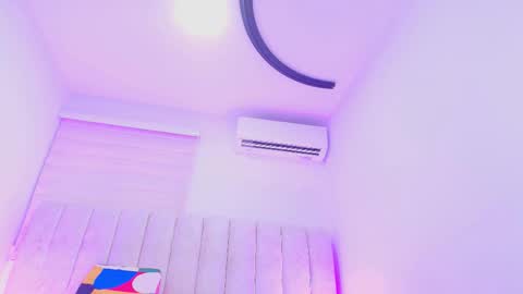 tinkerbell online show from 12-03-25, 07:23