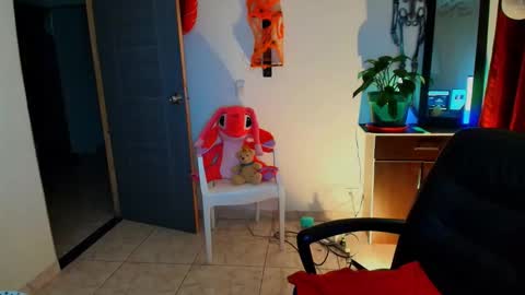 I AM BELLA  ----------- follow my  IG  TINNS 69 online show from 10-25-25, 11:43