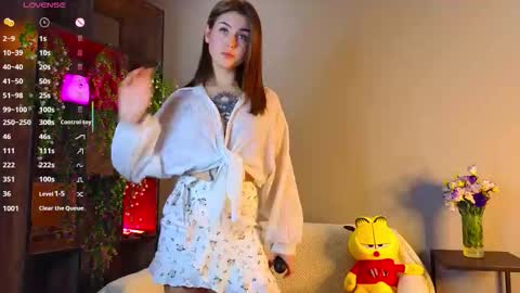 Snapshot of tinnymollys01 chatting on 11-10-25, 04:28 Molly online show from 11-10-25, 04:28