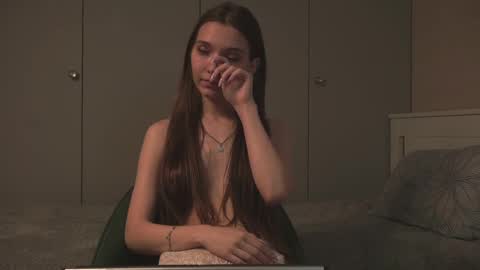 Sofia online show from 02-17-25, 01:25